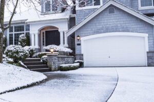 Big Garage Home in Winter