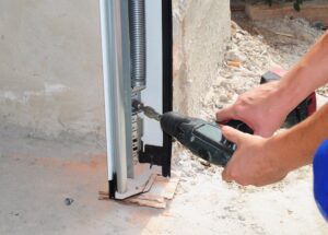 Constructor installing and Repair Garage Door. Repair, Insulatin