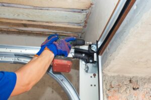 Signs garage door repair services