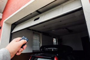 Reducing noise garage door
