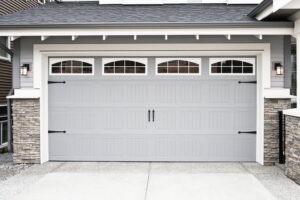 Garage door size tips selection